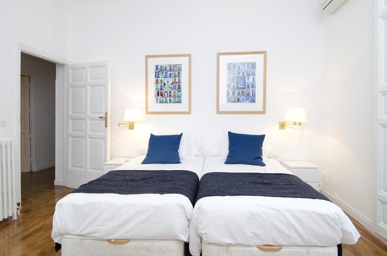 Apartamento Paseo Del Prado II En Madrid Extérieur photo