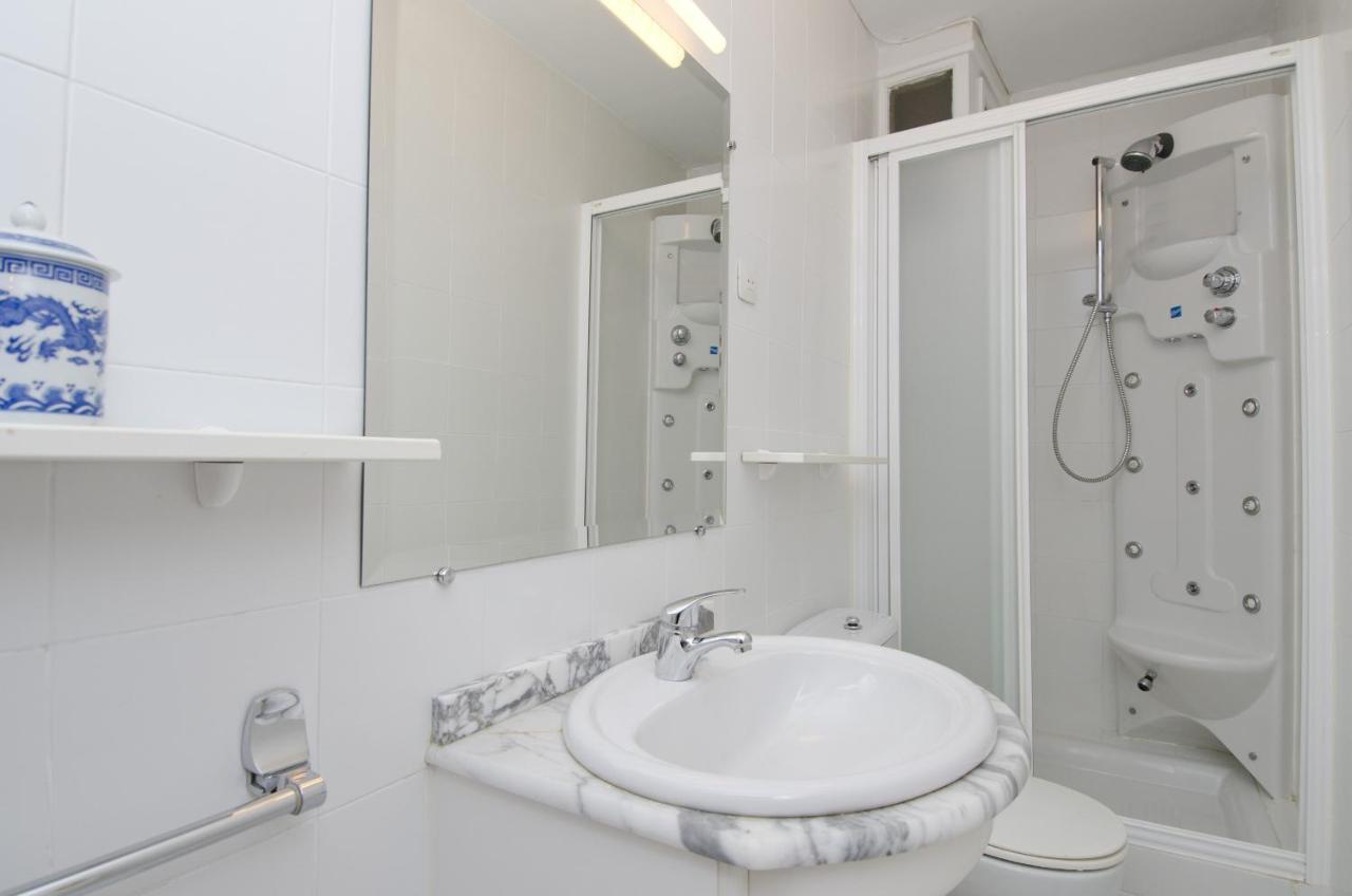 Apartamento Paseo Del Prado II En Madrid Extérieur photo