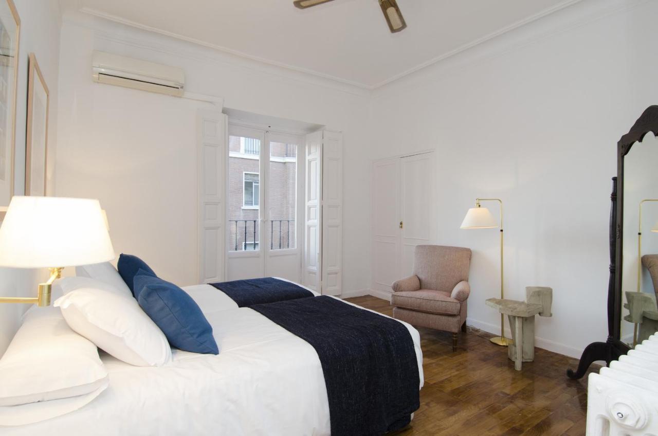 Apartamento Paseo Del Prado II En Madrid Extérieur photo