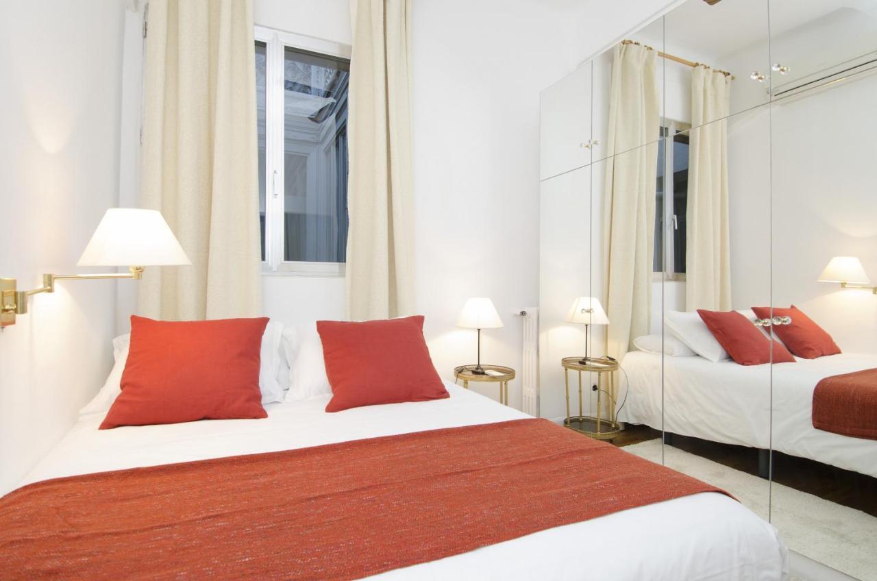 Apartamento Paseo Del Prado II En Madrid Extérieur photo