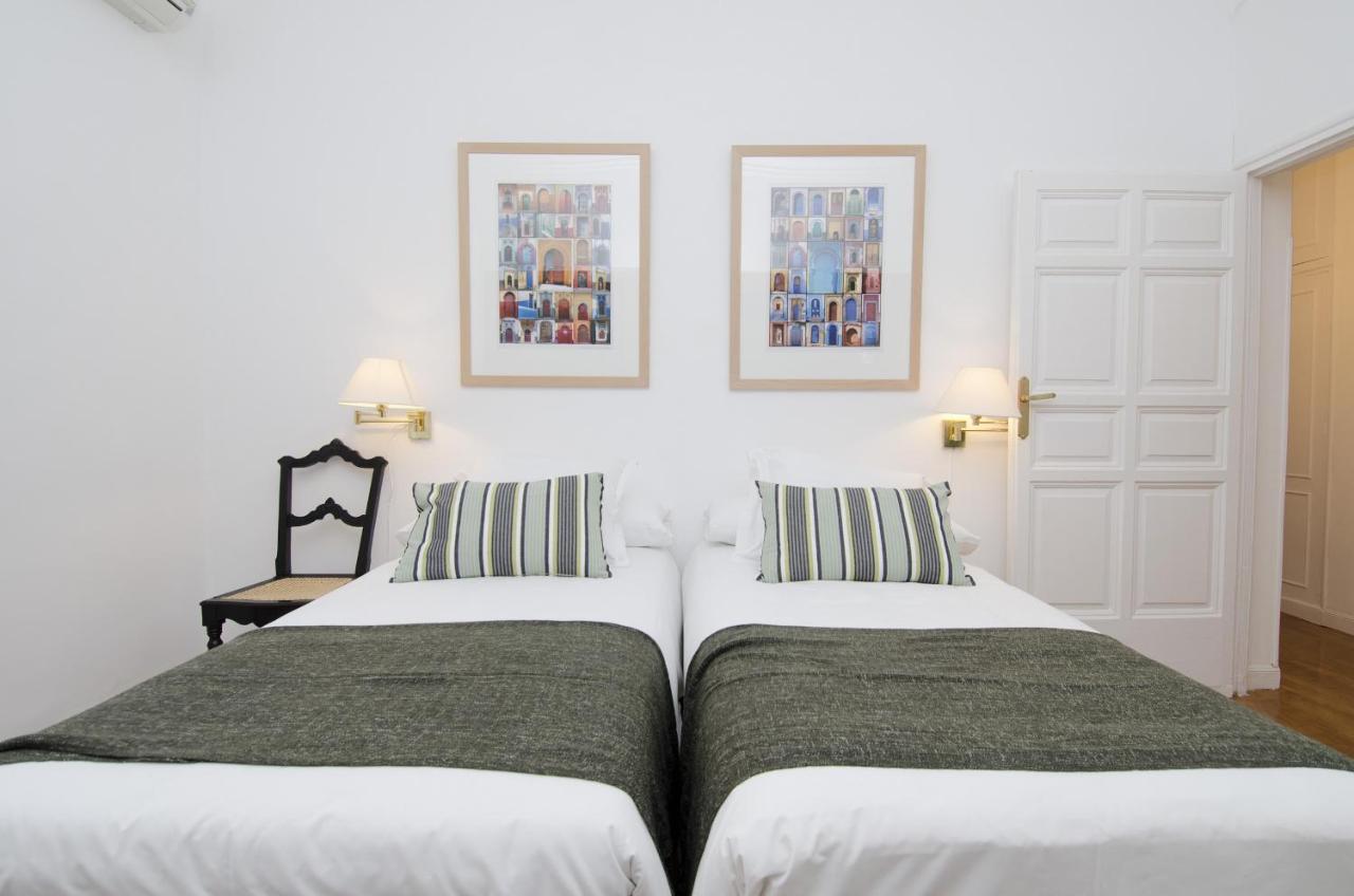 Apartamento Paseo Del Prado II En Madrid Extérieur photo