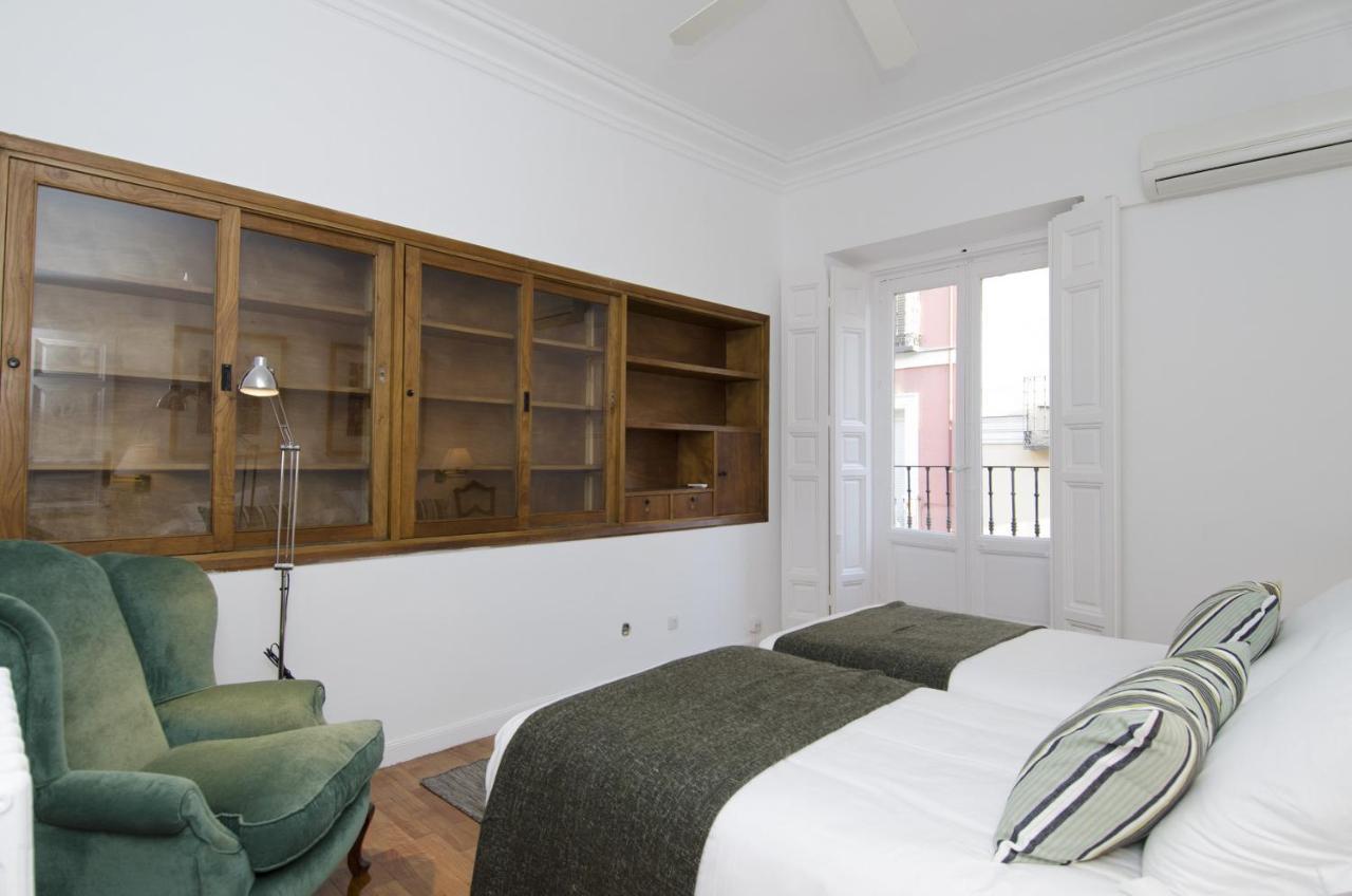 Apartamento Paseo Del Prado II En Madrid Extérieur photo