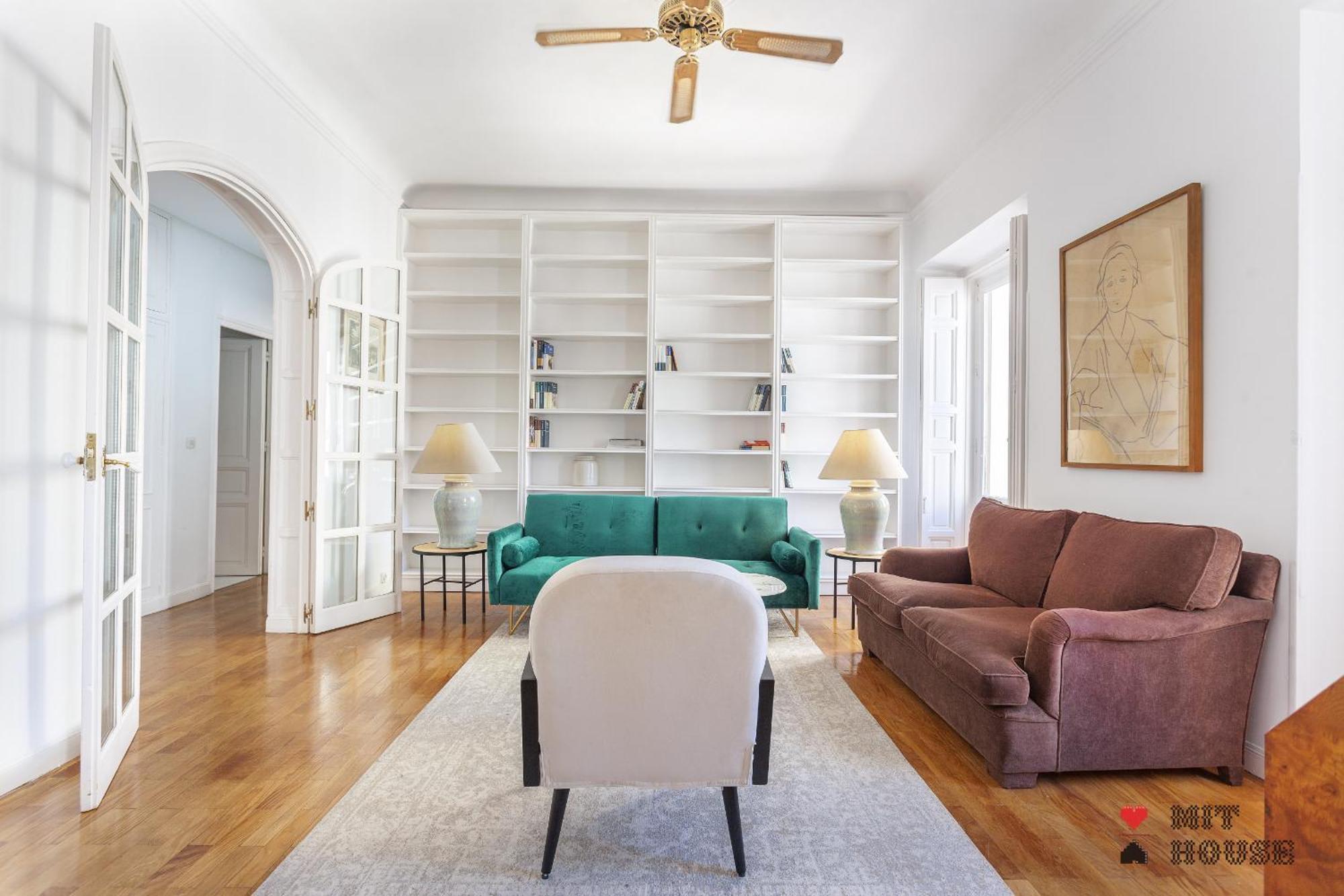 Apartamento Paseo Del Prado II En Madrid Extérieur photo