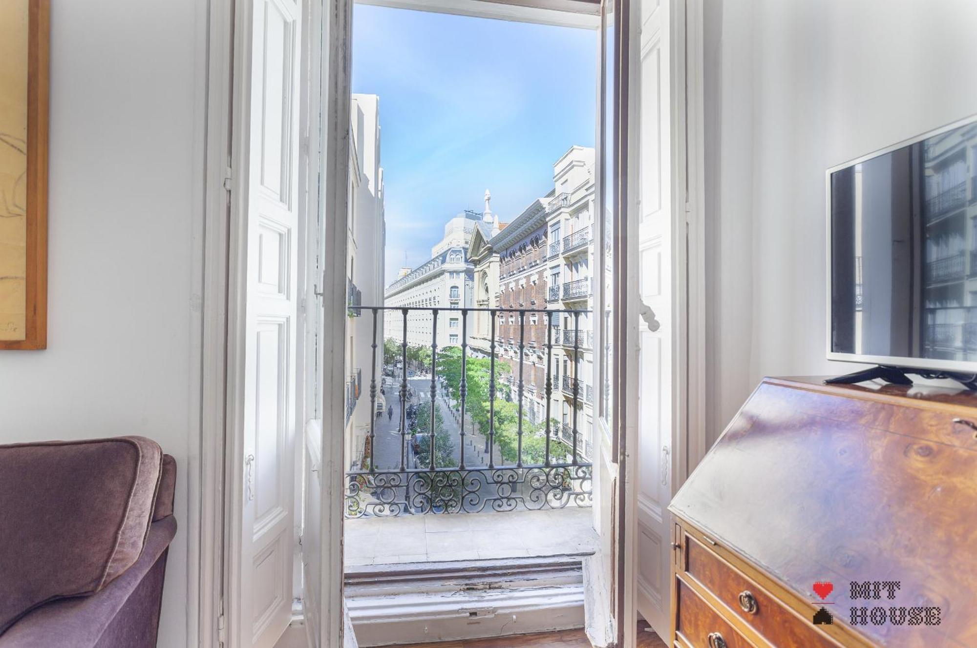 Apartamento Paseo Del Prado II En Madrid Extérieur photo